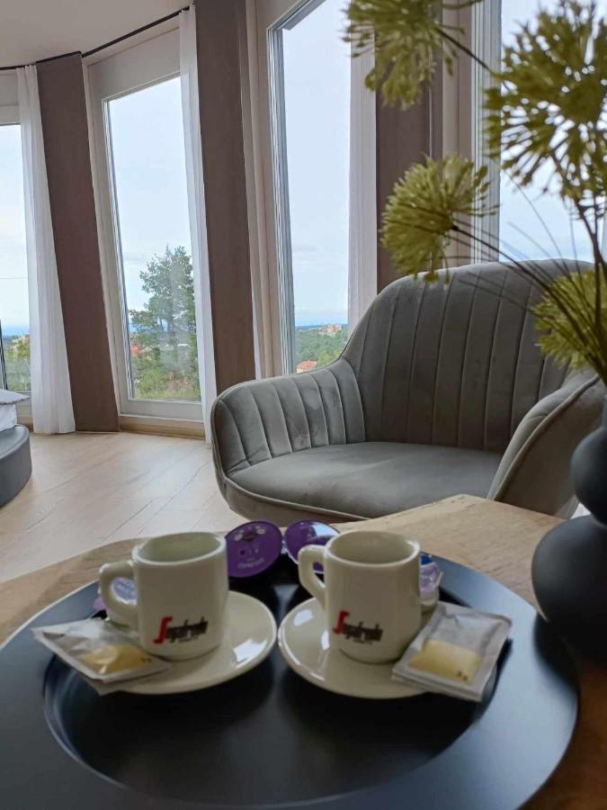 West Panorama Penthouse - Apartment With A Fantastic View Of The City Szombathely Exterior foto